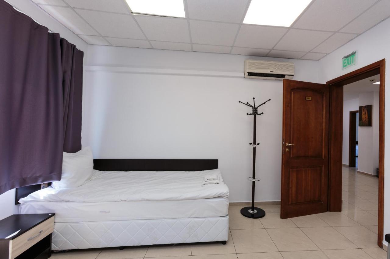 за гости крум Hostel Burgas City